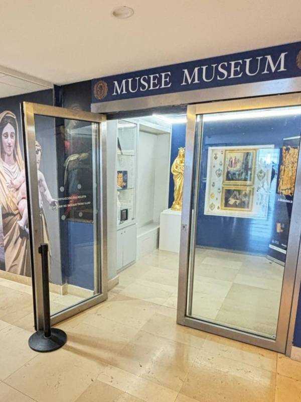 Machine à Café à Notre Dame de la Garde